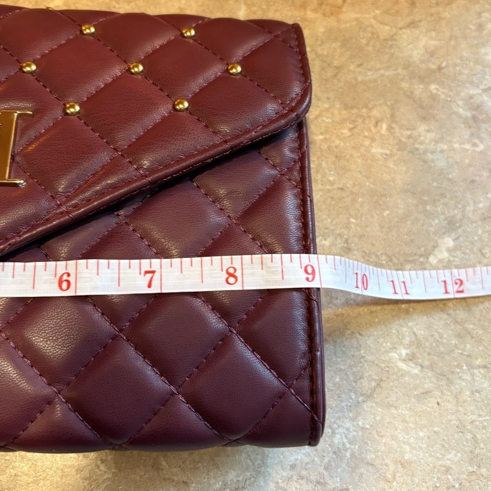 Badgley Mischka Purple Crossbody Bag with Gold Hardware and Quilted Design - Picture 14 of 15